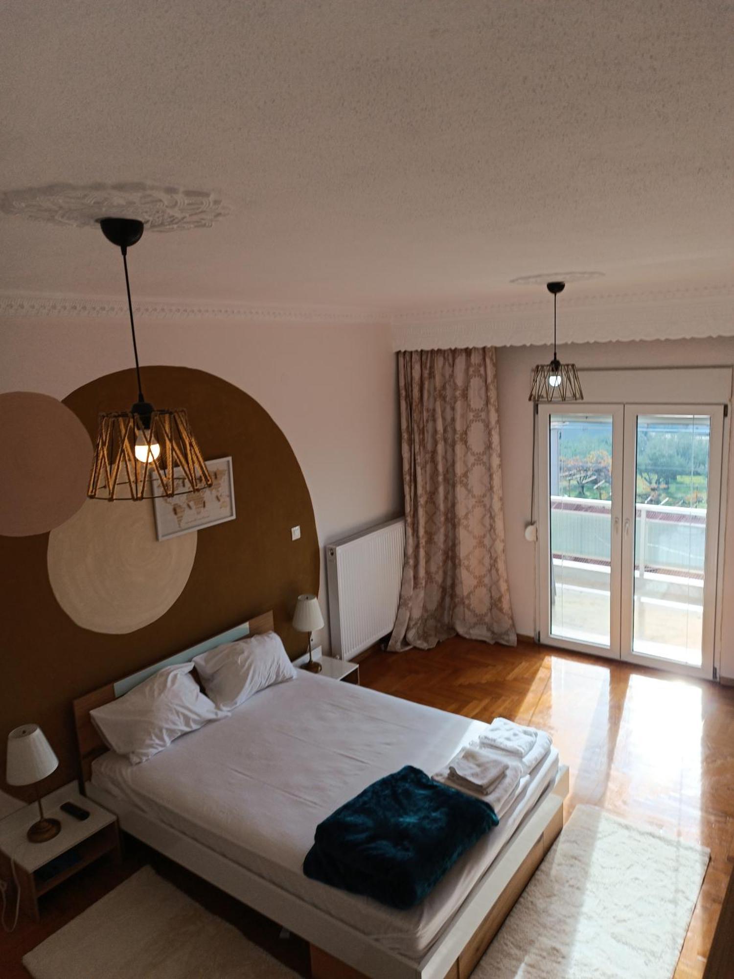Pablo Boutique Rooms Neon Petritsion Ngoại thất bức ảnh